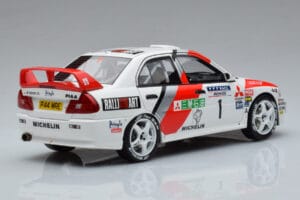 Mitsubishi Lancer Evo 4 T. Makinen / S. Harjanne Rally Catalunya 1997 Otto 1:18 OT409 Derva - nuotrauka 2 iš 6