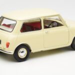 Morris Mini Minor Baltas Kyosho 1:18 - image 3 of 8