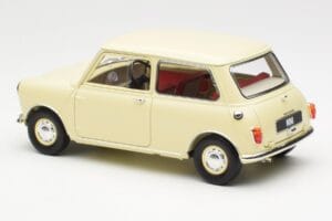 Morris Mini Minor Baltas Kyosho 1:18 08964W Metalas - nuotrauka 7 iš 8