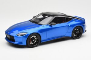 Nissan Fairlady Z Z35 Bayside Mėlynas GT Spirit 1:18