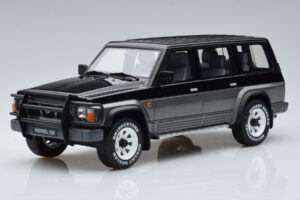 Nissan Patrol GR Y60 Pilkas Otto 1:18