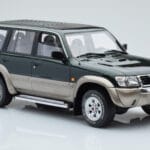 Nissan Patrol GR Y61 Žalias Otto 1:18 - image 3 of 5