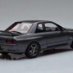 Nissan Skyline GT-R BNR32 Nismo Pilkas Otto 1:18 - image 2 of 6