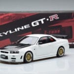 Nissan Skyline GT-R R34 Nismo Z-Tune Baltas MotorHelix 1:18 - image 11 of 11