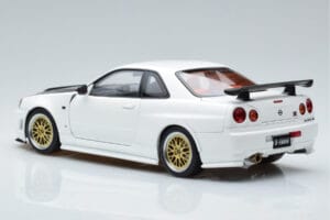 Nissan Skyline GT-R R34 Nismo Z-Tune Baltas MotorHelix 1:18 M83407 Metalas - nuotrauka 7 iš 11