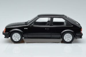 Opel Kadett D GTE Juodas MCG 1:18 MCG18270 Metalas - nuotrauka 3 iš 6