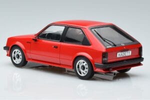 Opel Kadett D GTE Raudonas MCG 1:18 MCG18269 Metalas - nuotrauka 5 iš 6