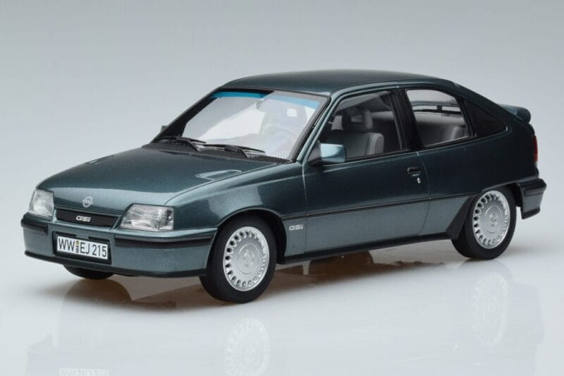 Opel Kadett E GSi Mėlynas Metalinis Norev 1:18 183614 Metalas
