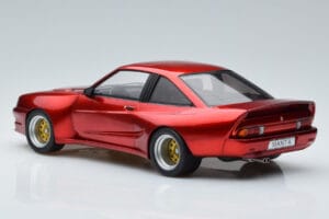 Opel Manta B Mattig Raudonas MCG 1:18 MCG18424 Metalas - nuotrauka 5 iš 6