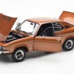 Opel Manta A Bronzinis Metallic Norev 1:18 - image 2 of 8