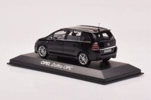 Opel Zafira B OPC Juodas Minichamps 1:43 1799622 Metalas - nuotrauka 3 iš 4