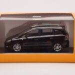 Opel Zafira B OPC Juodas Minichamps 1:43 - image 4 of 4