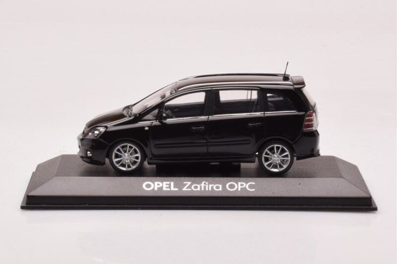 Opel Zafira B OPC Juodas Minichamps 1:43