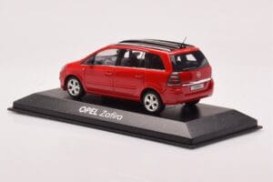 Opel Zafira B OPC Raudonas Minichamps 1:43 400045300 Metalas - nuotrauka 3 iš 4