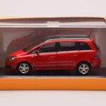 Opel Zafira B OPC Raudonas Minichamps 1:43 - image 4 of 4