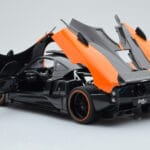 Pagani Zonda Cinque Oranžinis St Tropez Almost Real 1:18 - image 7 of 8