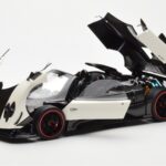 Pagani Zonda Cinque Roadster Baltas Benny Almost Real 1:18 - image 2 of 8