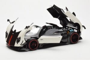 Pagani Zonda Cinque Roadster Baltas Benny Almost Real 1:18 850611001 Metalas - nuotrauka 2 iš 8