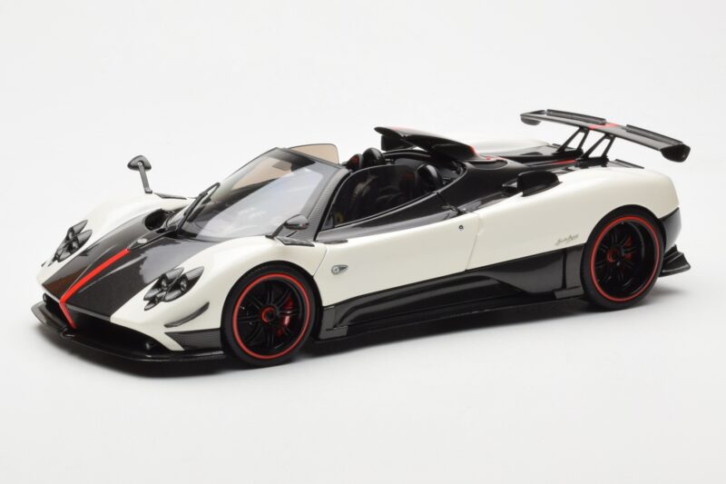Pagani Zonda Cinque Roadster Baltas Benny Almost Real 1:18