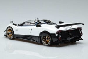 Pagani Zonda HP Barchetta Carbon Fiber Baltas LCD 1:18 LCD18009-WH Metalas - nuotrauka 8 iš 9