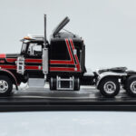 Peterbilt 359 Juodas Raudonas IXO 1:43 - image 2 of 4