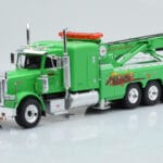 Peterbilt 359 Wrecker Road Service Žalias IXO 1:43