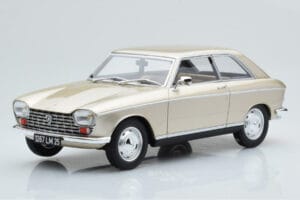 Peugeot 204 Coupe Smėlio Otto 1:18