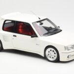 Peugeot 205 Dimma Baltas Otto 1:18 - image 4 of 6