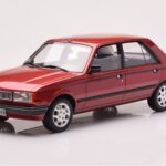 Peugeot 305 GTX Raudonas Plaisir Otto 1:18