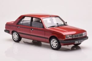Peugeot 305 GTX Raudonas Plaisir Otto 1:18 OT1032 Derva - nuotrauka 4 iš 6