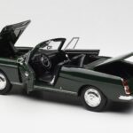 Peugeot 404 Kabrioletas Antique Green Riboto Leidimo Norev 1:18 - image 5 of 8