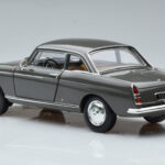 Peugeot 404 Coupe Graphite Pilkas Norev 1:18 - image 6 of 7