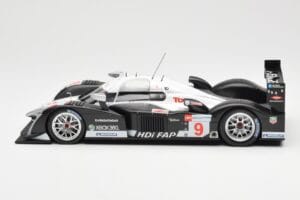 Peugeot 908 HDI FAP LMP1 #9 F. Montagny / R. Zonta / N. Kilen 3rd Place 24 Hours of Le Mans 2008 Minichamps 1:18 150081209 Me - nuotrauka 3 iš 6