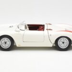 Porsche 550 Spyder 70 Metu Leidimas Baltas Schuco 1:18 - image 4 of 8