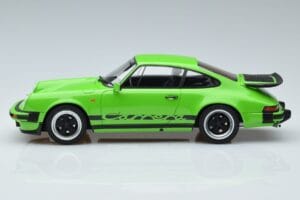 Porsche 911 3.2 Carrera Žalsvai Geltonas GT Spirit 1:18 GT740 Derva - nuotrauka 3 iš 6