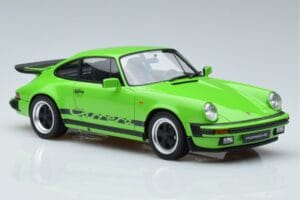 Porsche 911 3.2 Carrera Žalsvai Geltonas GT Spirit 1:18 GT740 Derva - nuotrauka 4 iš 6