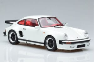 Porsche 911 930 Turbo S Grand Prix White GT Spirit 1:18 GT786 Derva - nuotrauka 4 iš 6