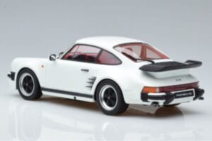 Porsche 911 930 Turbo S Grand Prix White GT Spirit 1:18 GT786 Derva - nuotrauka 5 iš 6