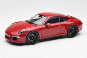 Porsche 911 991 Carrera GTS Carmine Raudonas Schuco 1:18