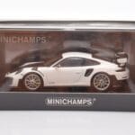 Porsche 911 991.2 GT2 RS Baltas Minichamps 1:43 - image 4 of 4
