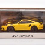 Porsche 911 991.2 GT3 RS Geltonas Minichamps 1:43 - image 4 of 4