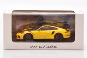Porsche 911 991.2 GT3 RS Geltonas Minichamps 1:43 WAX02020085 Metalas - nuotrauka 4 iš 4