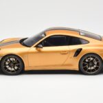 Porsche 911 991.2 Turbo S Exclusive Auksinis GT Spirit 1:18 - image 3 of 6
