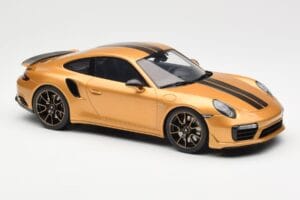 Porsche 911 991.2 Turbo S Exclusive Auksinis GT Spirit 1:18 GT444 Derva - nuotrauka 4 iš 6
