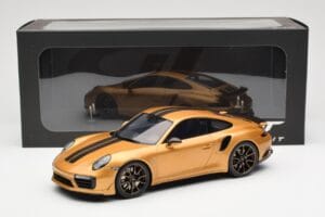 Porsche 911 991.2 Turbo S Exclusive Auksinis GT Spirit 1:18 GT444 Derva - nuotrauka 6 iš 6