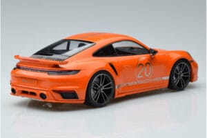 Porsche 911 992 Turbo S China 20th Anniversary Oranžinis Minichamps 1:18 155069171 Metalas - nuotrauka 2 iš 6