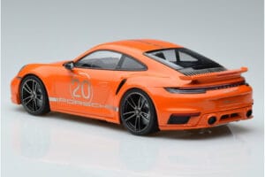 Porsche 911 992 Turbo S China 20th Anniversary Oranžinis Minichamps 1:18 155069171 Metalas - nuotrauka 5 iš 6