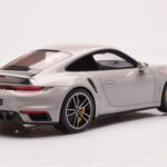 Porsche 911 992 Turbo S Crayon Pilkas GT Spirit 1:18 - image 2 of 6
