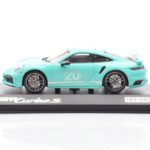Porsche 911 992 Turbo S Mint Žalias Minichamps 1:43
