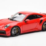 Porsche 911 992 Turbo S Sport Design Raudonas Minichamps 1:18